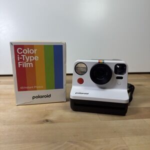 Polaroid Now 2nd Generation I-Type Instant Film Camera w/ 40 Film Black & White